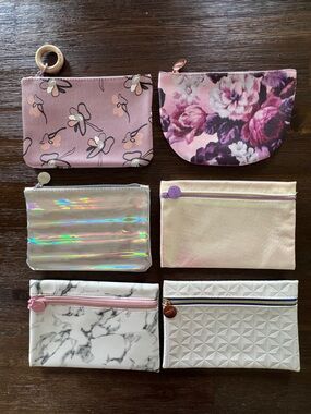 Ipsy Funky and Floral Glam Bags Lot of 6 Fresh & Clean Girl Themed
